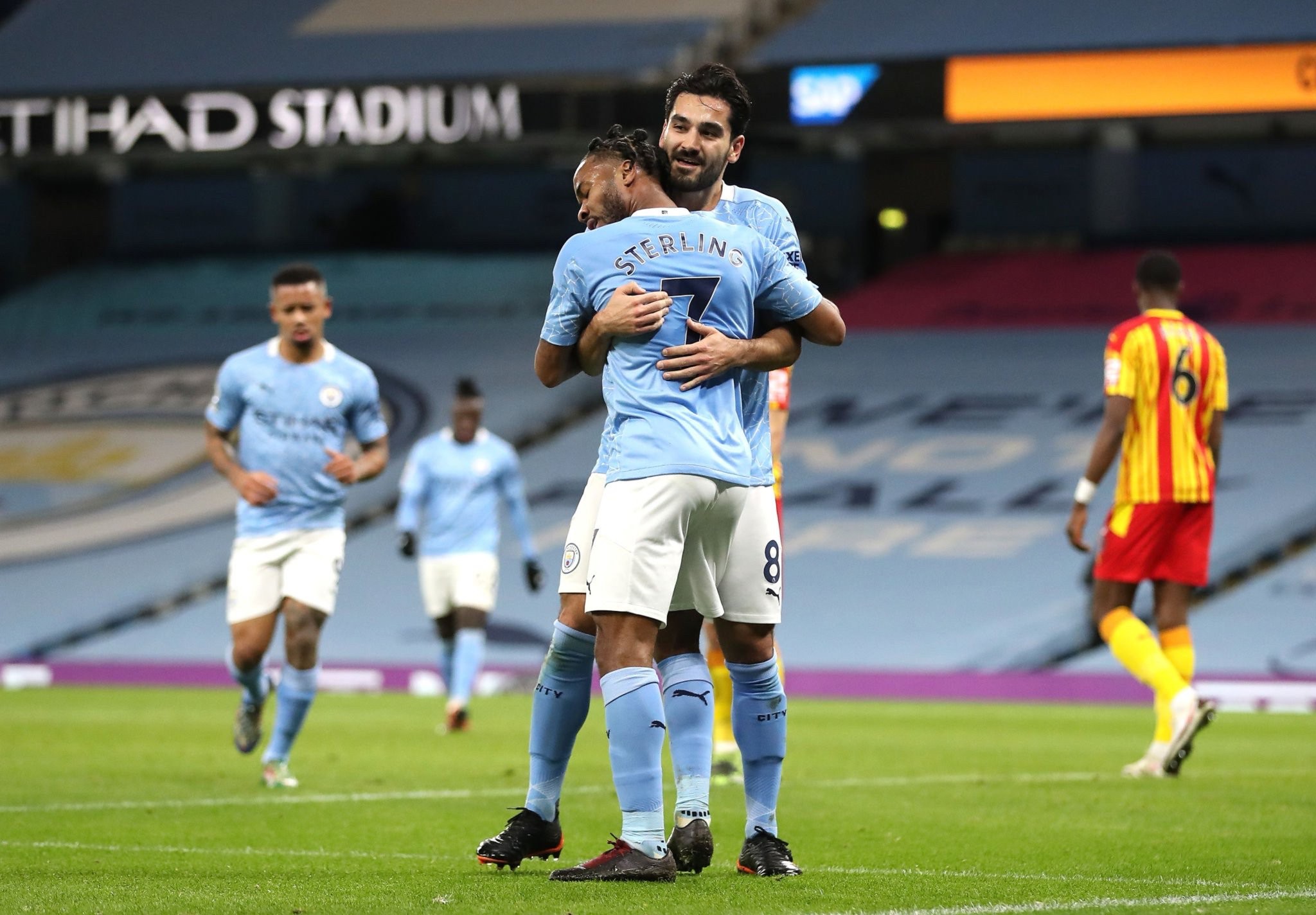 究英国和美 究英国和美